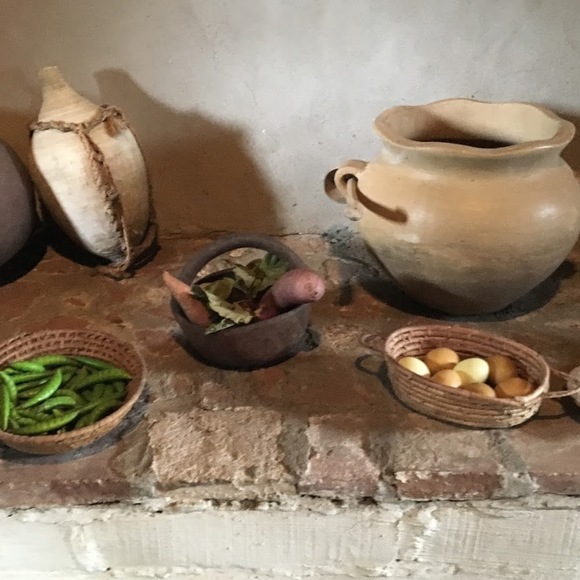 Meet your Posher, Rachel - Picture 1 of 1